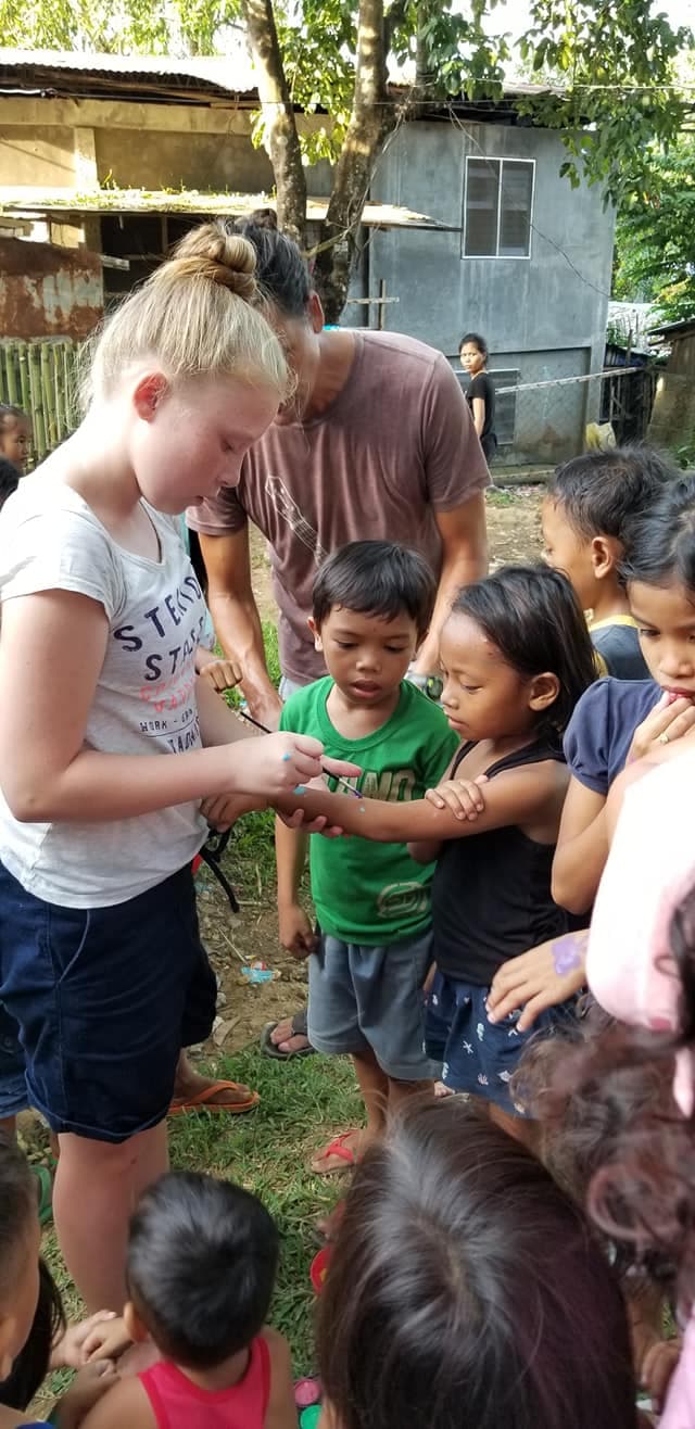 outreach04